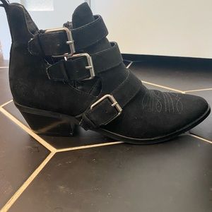 Black velvet ankle booties